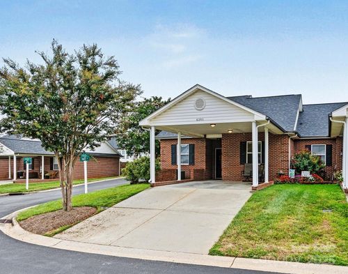 6295 Pansy Trl, Denver, NC, 28037-6748 | Card Image