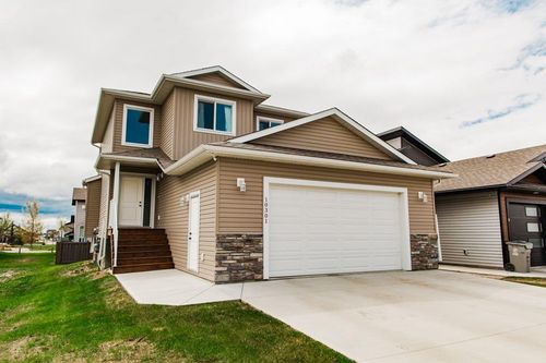 10301 128 Avenue, Grande Prairie, AB, T8V6S9 | Card Image