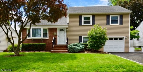 99 Mapes Ave, Springfield, NJ, 07081-3228 | Card Image