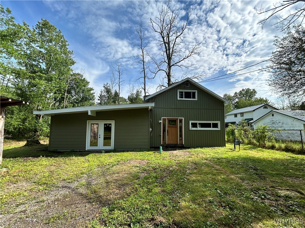 Dawn Ave, Angola, NY 14006
