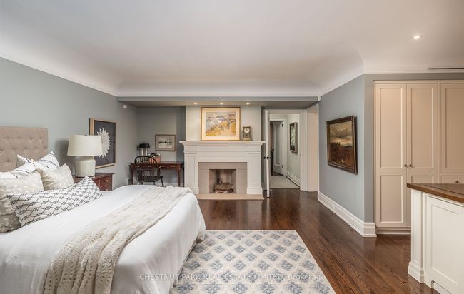 77 Chestnut Park Rd, House other with 6 bedrooms, 5 bathrooms and 2 parking in Toronto ON | Image 15
