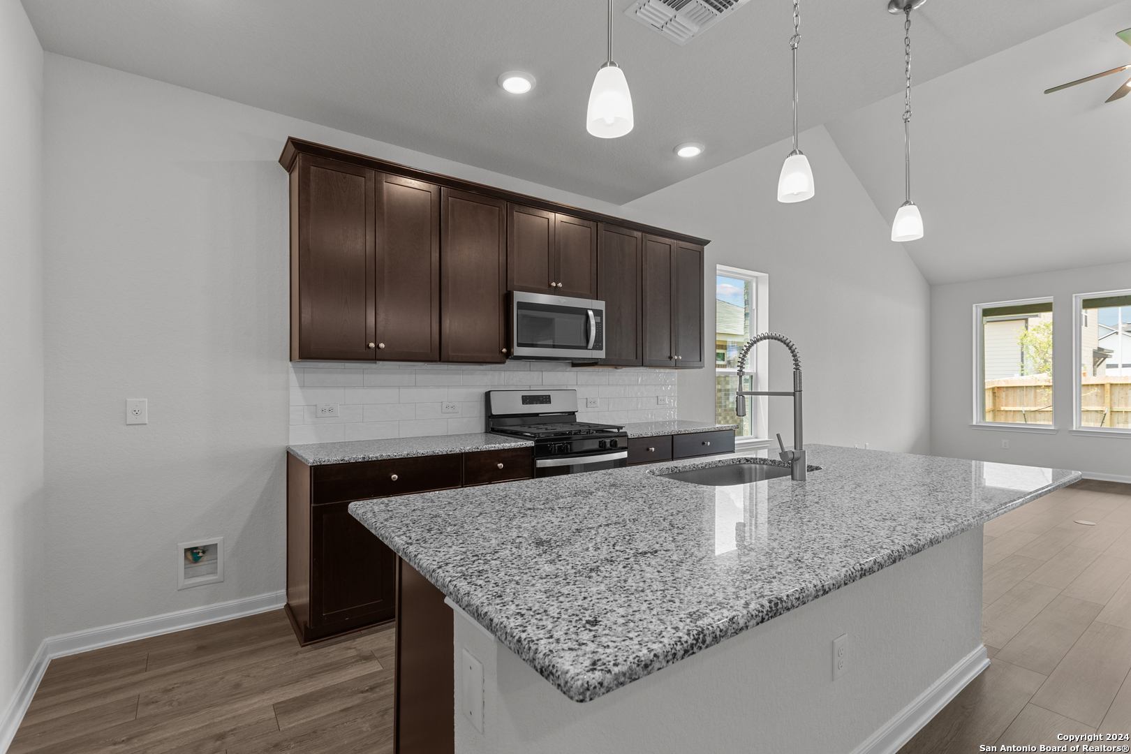 Residential in Helotes 4
