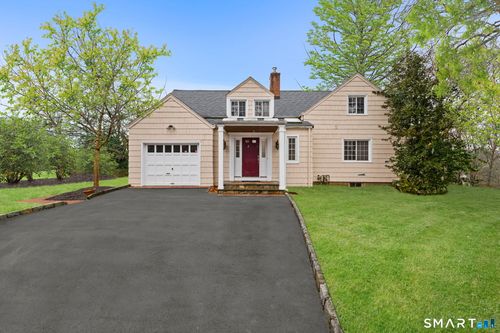 1 Driftway, Greenwich, CT, 06830-6913 | Card Image