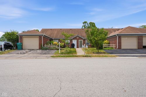 102 Andrews Blvd, Plainfield, IN, 46168-9769 | Card Image