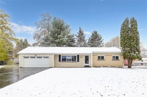 43 Longsworth Dr, Rochester, NY, 14625-1268 | Card Image