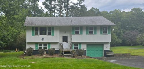 46 Cone Pl, Leeds, NY, 12451-1502 | Card Image