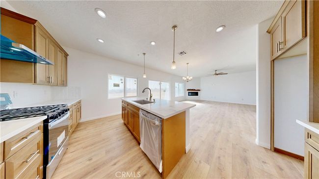 10625 Caughlin Rd, House other with 4 bedrooms, 3 bathrooms and 3 parking in Phelan CA | Image 21