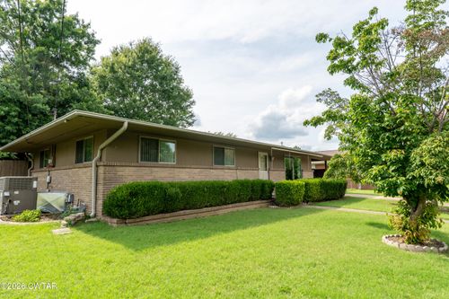 1837 Sam Houston Drive, Dyersburg, TN, 38024 | Card Image