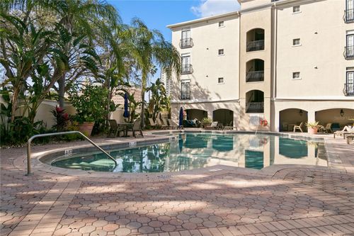1310-501 Knights Run Ave, Tampa, FL, 33602-5945 | Card Image