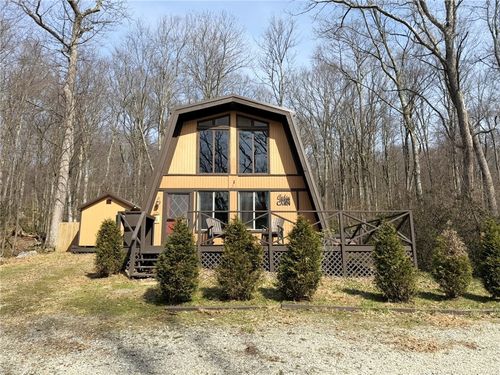 340 W Laurel Ln, Rockwood, PA, 15557-5427 | Card Image