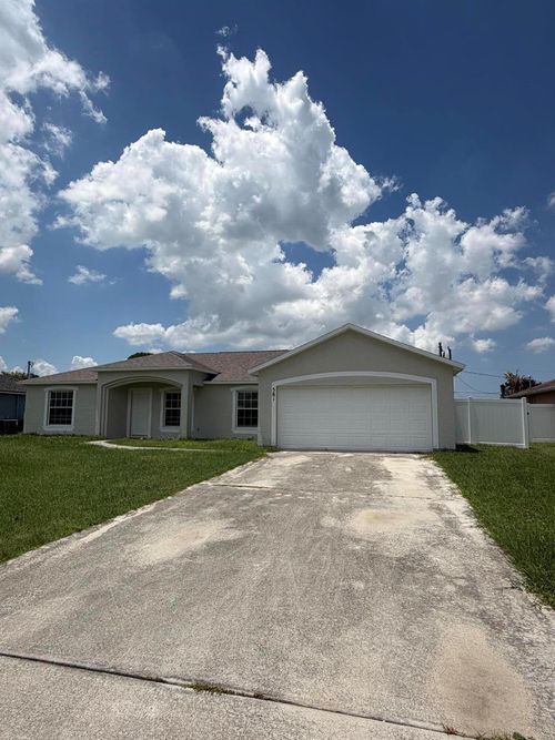 581 Nw Goldcoast Ave, Port St. Lucie, FL, 34983-1021 | Card Image