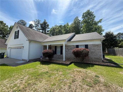 604 Raven Pl, Fayetteville, NC, 28314-1939 | Card Image