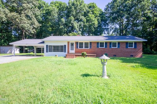 942 Clyde Underwood Rd, Siler City, NC, 27344-9768 | Card Image