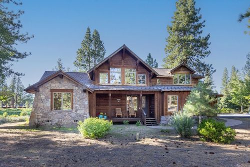 f40-11-12540 Gold Rush Trl, Truckee, CA, 96161-4546 | Card Image