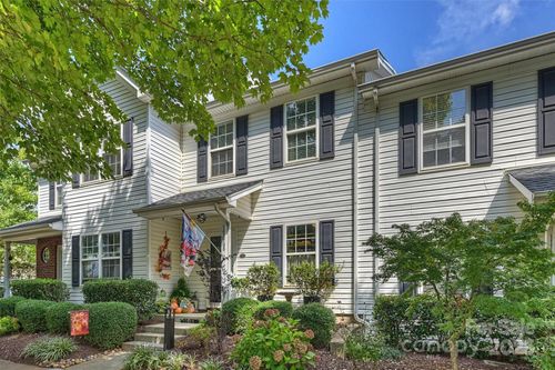 17668 Caldwell Track Dr, Cornelius, NC, 28031-8131 | Card Image