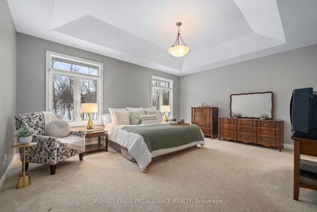 18 Windwhisper Dr, House other with 3 bedrooms, 2 bathrooms and 7 parking in Plainfield ON | Image 22