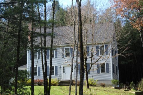 135 Darling Road, Keene, NH, 03431 | Card Image