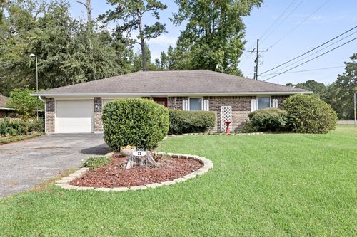 32 Greenhill Drive, Lumberton, TX, 77657 | Card Image
