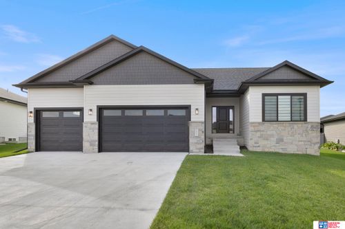 1015 N 107th St, Lincoln, NE, 68527-2515 | Card Image