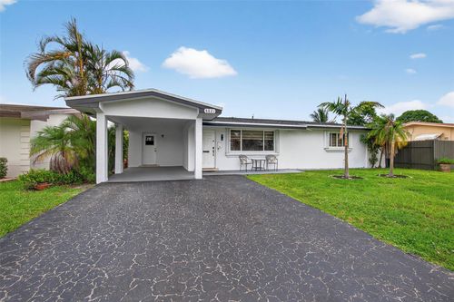 8821 Nw 11th Ct, Pembroke Pines, FL, 33024-4710 | Card Image