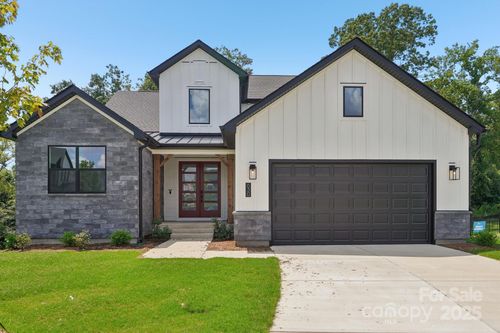 630 Hyder Trl, Tega Cay, SC, 29708-7417 | Card Image