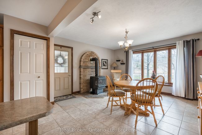 203 Sideroad 5, House other with 3 bedrooms, 2 bathrooms and 2 parking in Bruce ON | Image 13