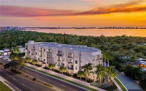 401-4950 Remington Dr, SARASOTA, FL, 34234 | Card Image