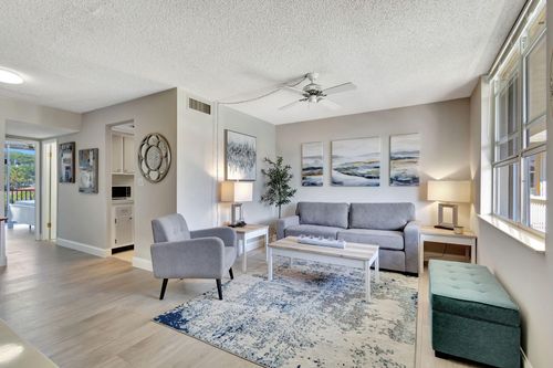 2030-1131 Se 4th St, Boynton Beach, FL, 33435-5666 | Card Image