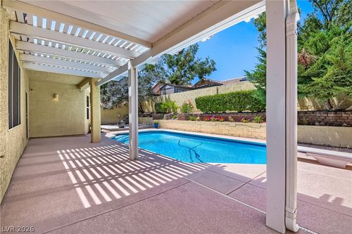 1995 Songbird Ct, Henderson, NV, 89012-3289 | Card Image