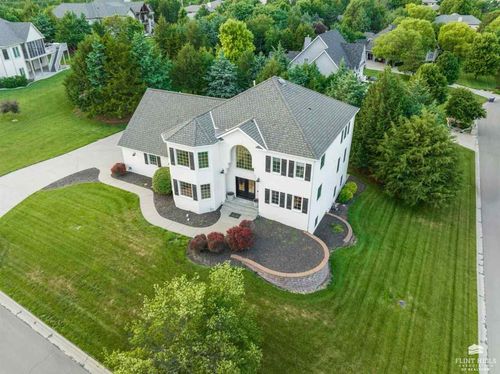 1511 Barrington Dr, Manhattan, KS, 66503-8671 | Card Image