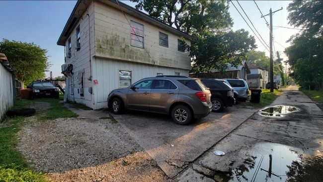 3310 Wisconsin St, House other with 4 bedrooms, 2 bathrooms and null parking in Baytown TX | Image 15