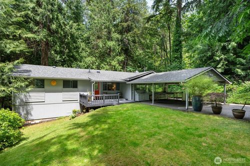 28102 Se 63rd St, Issaquah, WA, 98027-8815 | Card Image