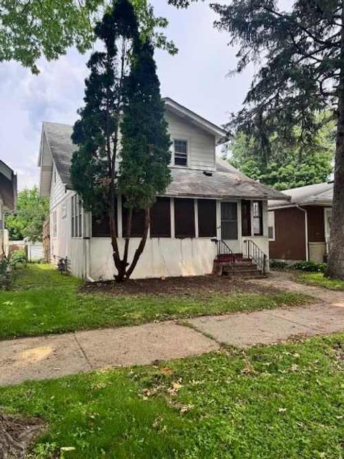 1023 Edmund Ave, Saint Paul, MN, 55104-2624 | Card Image