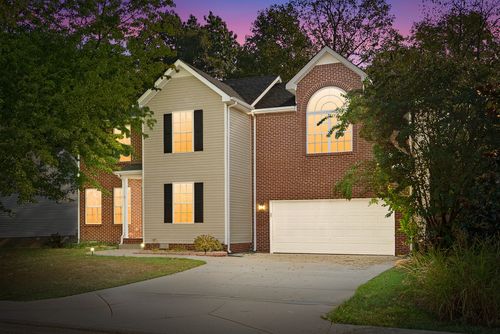 2765 Ann Dr, Clarksville, TN, 37040-5937 | Card Image