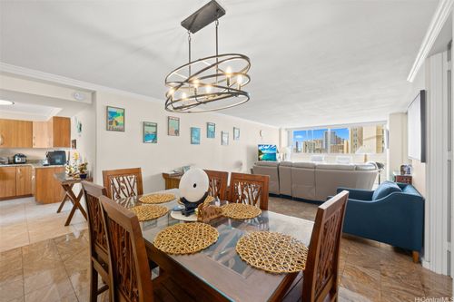 1008-1212 Punahou St, Honolulu, HI, 96826-1037 | Card Image