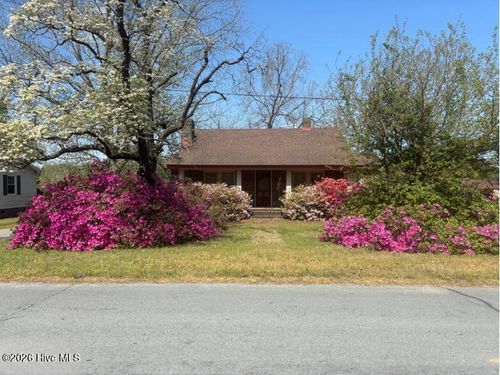 207 Kimbrough Rd, Clinton, NC, 28328-2009 | Card Image