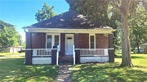 801 W 1st St, Pittsburg, KS, 66762-4601 | Card Image