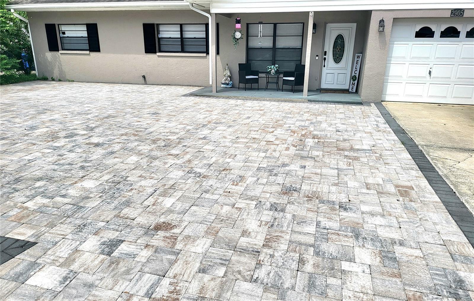 North St, Tampa, FL 33614