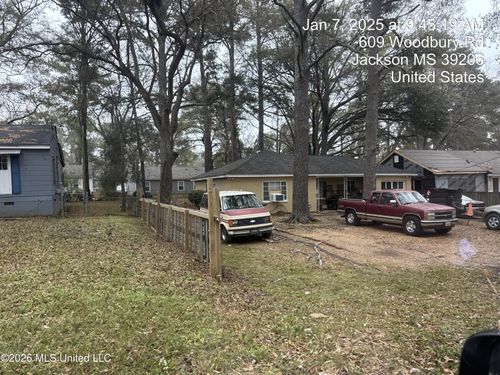 620 Woodbury Road, Jackson, MS, 39206 | Card Image