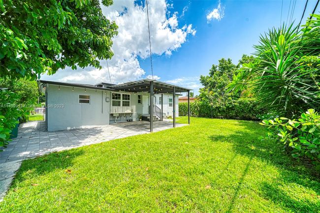 0 - 420 Nw 104th Ter, House other with 3 bedrooms, 2 bathrooms and null parking in Miami FL | Image 26