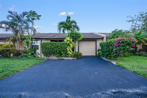 9530 W Daffodil Ln, Miramar, FL, 33025-2659 | Card Image