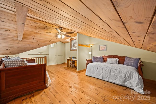 63 Chestnut Forest Rd, House other with 3 bedrooms, 3 bathrooms and null parking in Fairview NC | Image 23