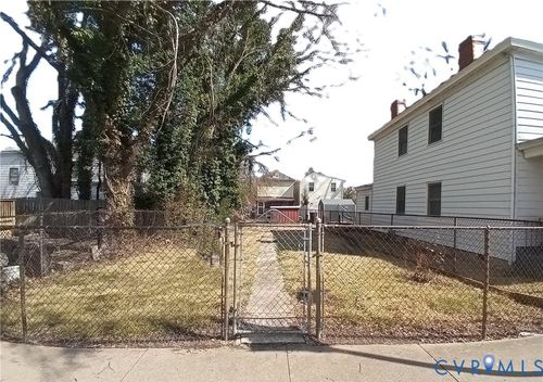 104 E 15th St, Richmond, VA, 23224-3810 | Card Image