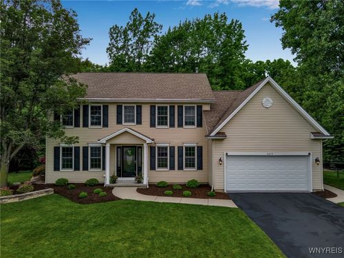 9210 Via Cimato Dr, Clarence Ctr, NY, 14032-9358 | Card Image