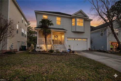 9524 8th Bay St, Norfolk, VA, 23518-1206 | Card Image