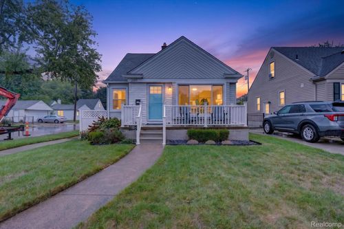 3188 Ellwood Ave, Berkley, MI, 48072-3112 | Card Image
