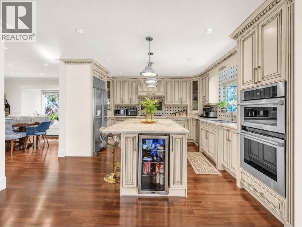Residential in North Vancouver 5