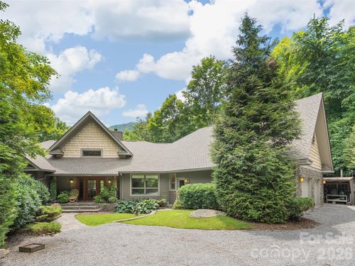 515 Flying Hawk Trl, Waynesville, NC, 28786-6173 | Card Image