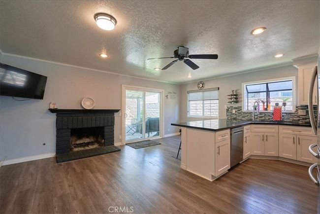 9340 Friant St, House other with 3 bedrooms, 2 bathrooms and 2 parking in Rancho Cucamonga CA | Image 10