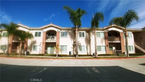 a213-17888 Alburtis Ave, Artesia, CA, 90701 | Card Image